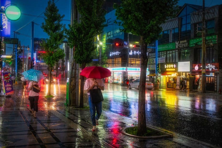 Rainy Season In Seoul