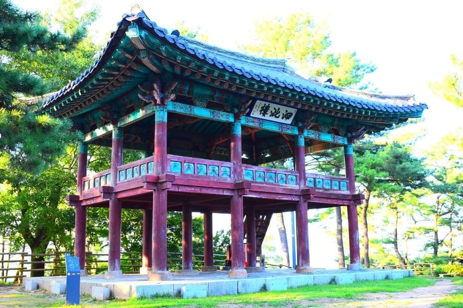 10 Things To Do In Buyeo 2025: UNESCO World Heritage City 15 Salaju Pavilion in Busosanseong Fortress, Buyeo