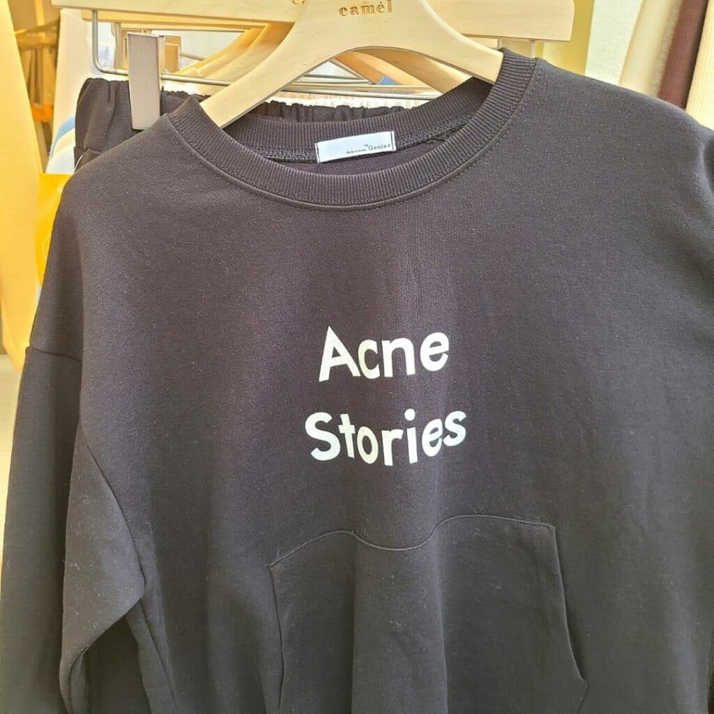 Acne Stories funny Korean sweater