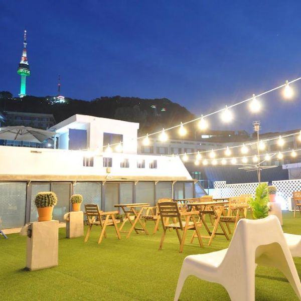 Myeongdong Rooftop Hostel Seoul Exterior