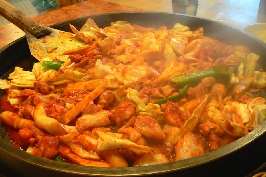 Dak-galbi Korean stir fried chicken dish