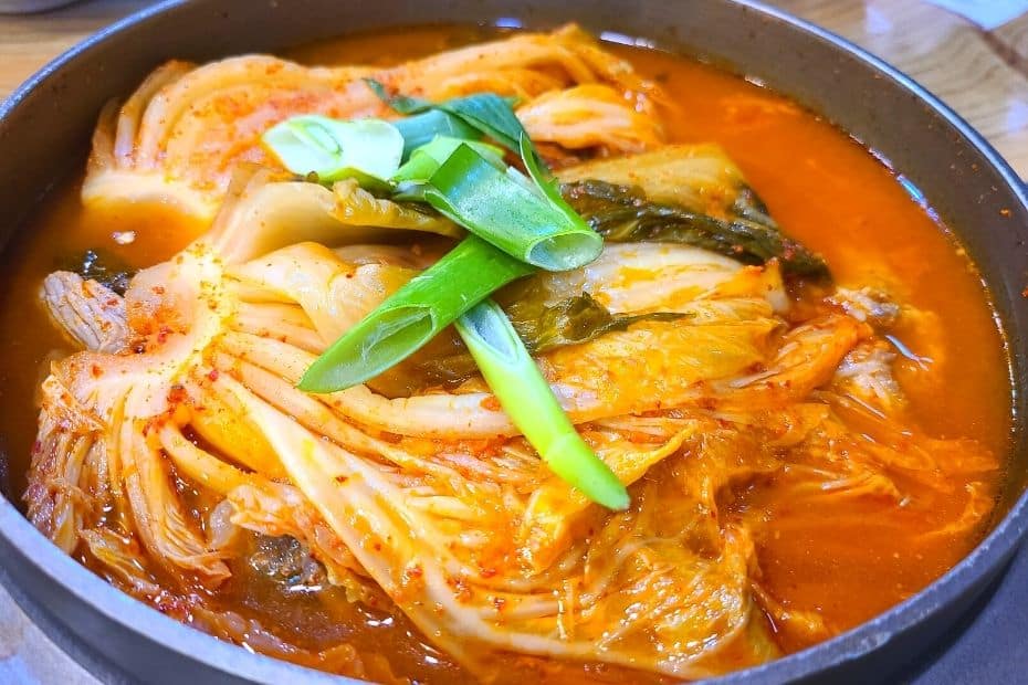 Kimchi-jjigae Best Korean Winter Foods: Street Snacks & Hot Dishes