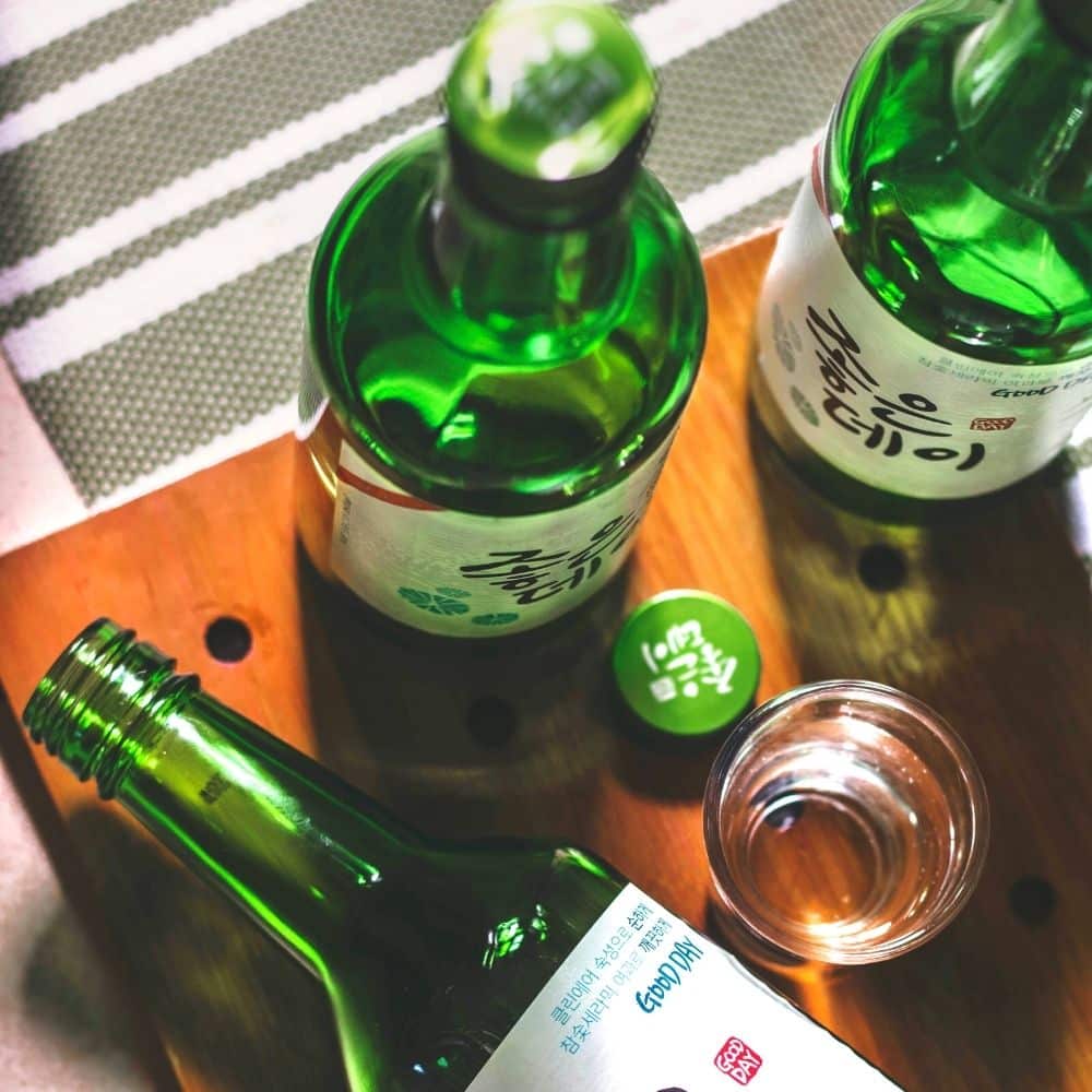 Korean Drinking Etiquette & Customs