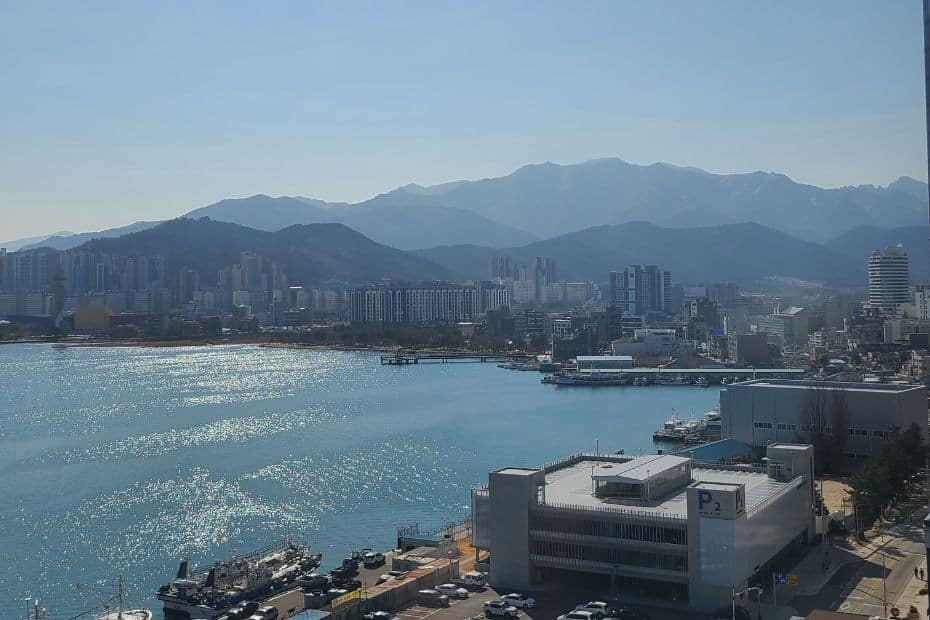 Cheongcho Lake In Sokcho Korea