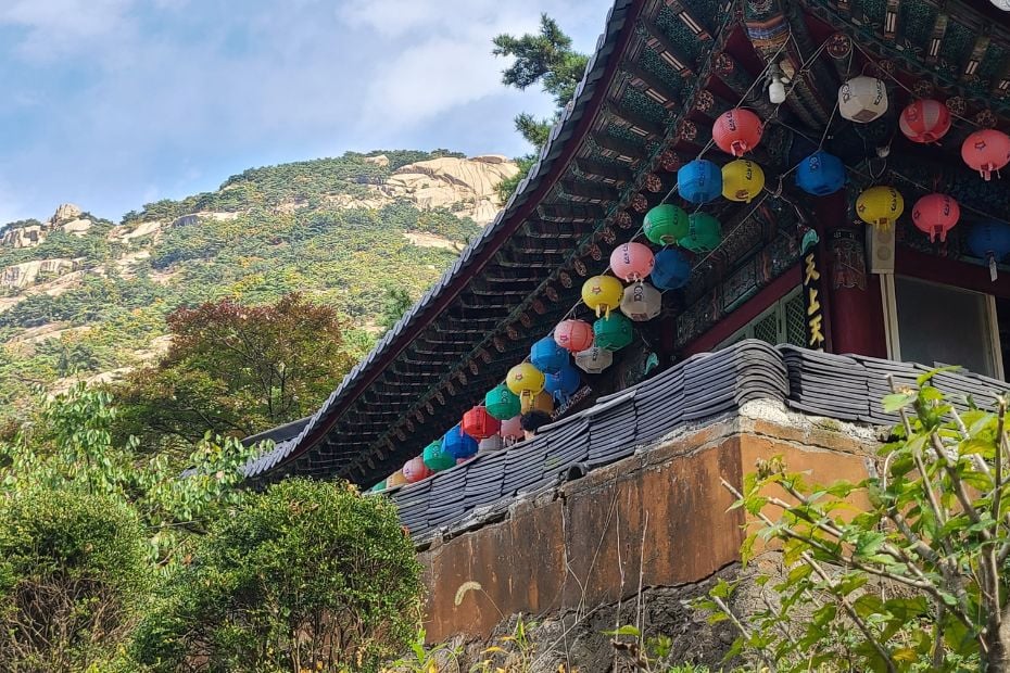 How To Hike Bukhansan Baegundae Peak: Seoul's Best Hike 2025 11 Borisa Temple In Bukhansan National Park