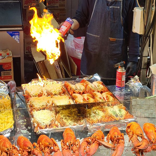 Grilled Cheese Lobster Tails in Seoul