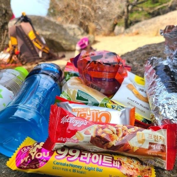 Hiking food and snacks for hiking in Korea