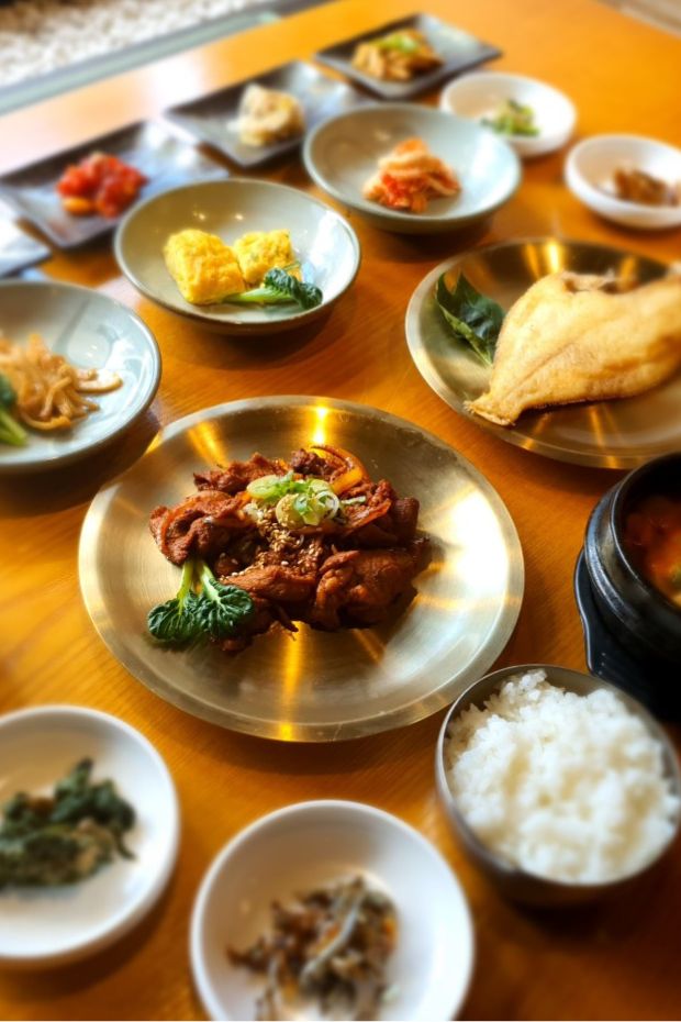 Ggul Bapsang Restaurant in Seoul