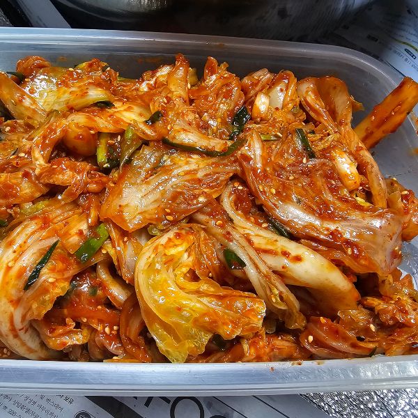 Geotjeori fresh kimchi