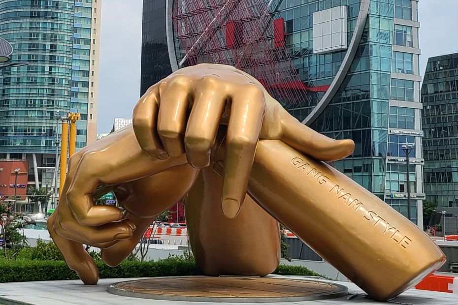 Where To Stay In Seoul 2025: District Guide For Tourists 62 Gangnam Statue In Gangnam Area Seoul