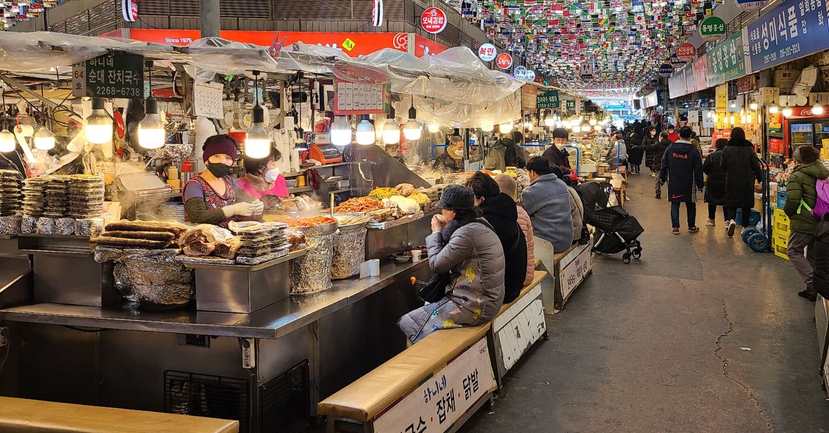 Inside traditional markets in Korea and Seoul