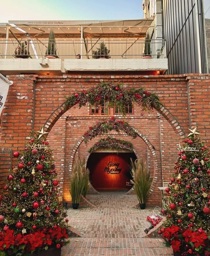 20 Best Cafés in Seoul You Should Visit in 2025 11 cafe gongmyoung