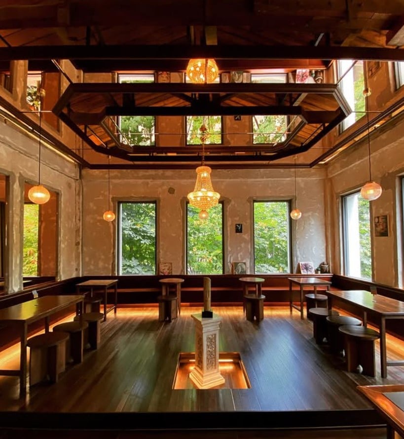 20 Best Cafés in Seoul You Should Visit in 2025 12 the spot fabulous cafe3